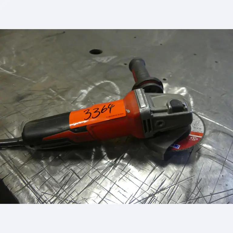 Maschinen und Betriebsausstattung eines Maschinenbauunternehmens-1