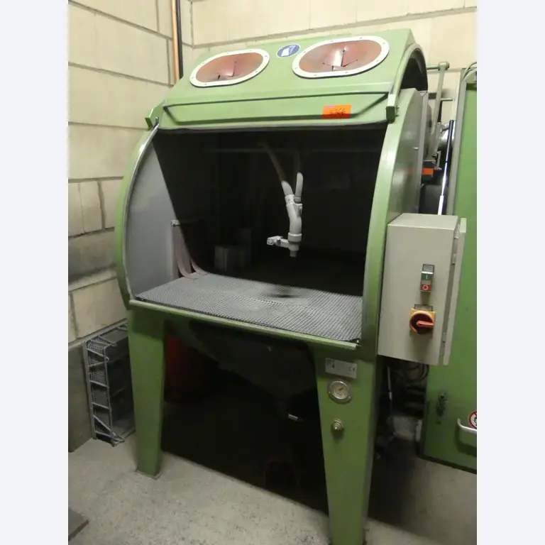 Maschinen und Betriebsausstattung eines Maschinenbauunternehmens-1