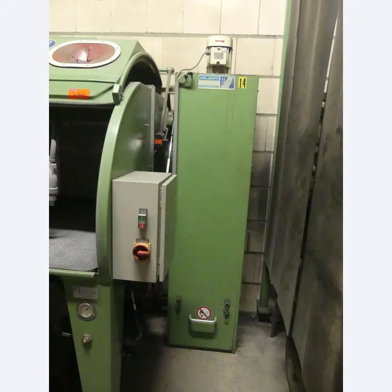 Maschinen und Betriebsausstattung eines Maschinenbauunternehmens-2