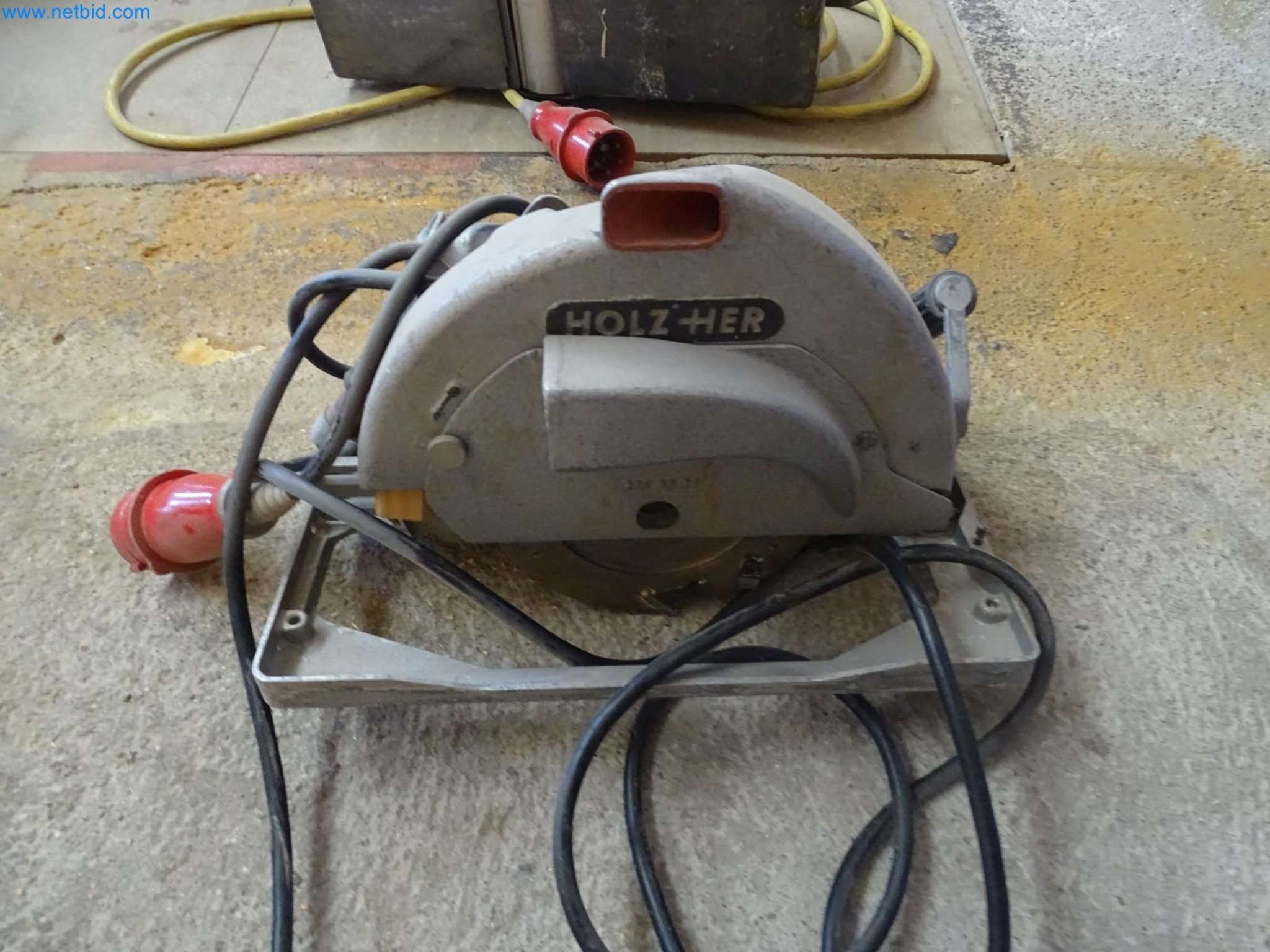 Machinery and BGA of a carpentry business-32