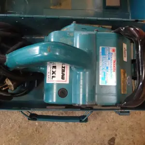 Brush sander Makita 9741