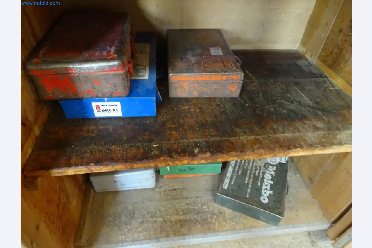 Machinery and BGA of a carpentry business-16