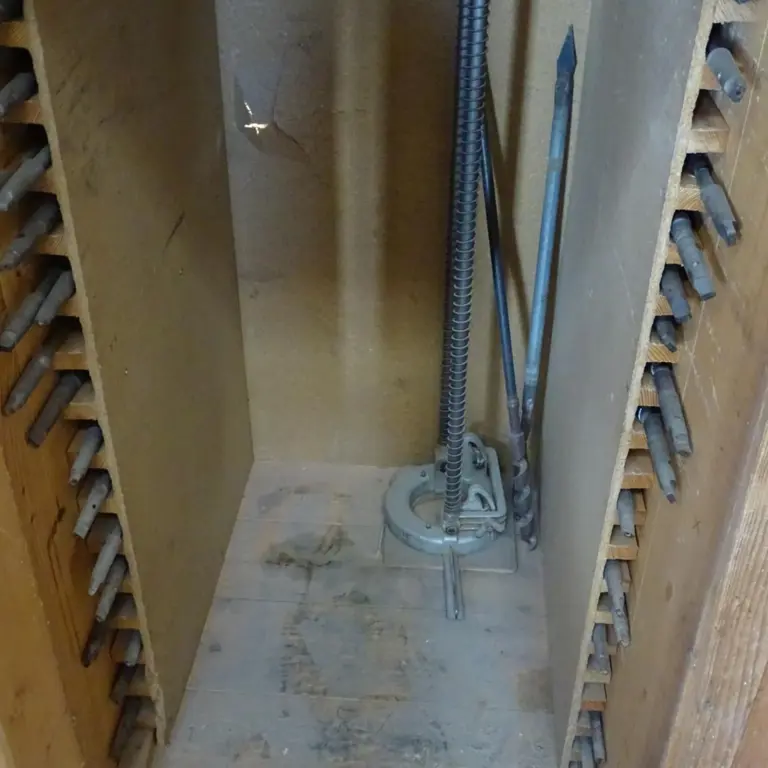 Item electric hand machines