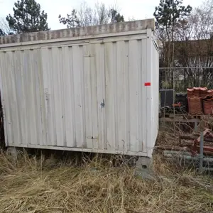 Storage container (with contents)