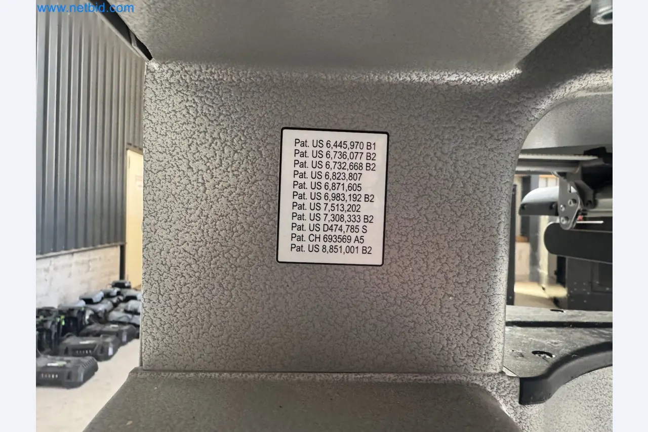 Modular embroidery machine system "melco EMT 16x"-10