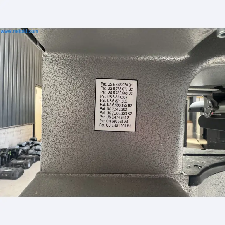 Modular embroidery machine system "melco EMT 16x"-10