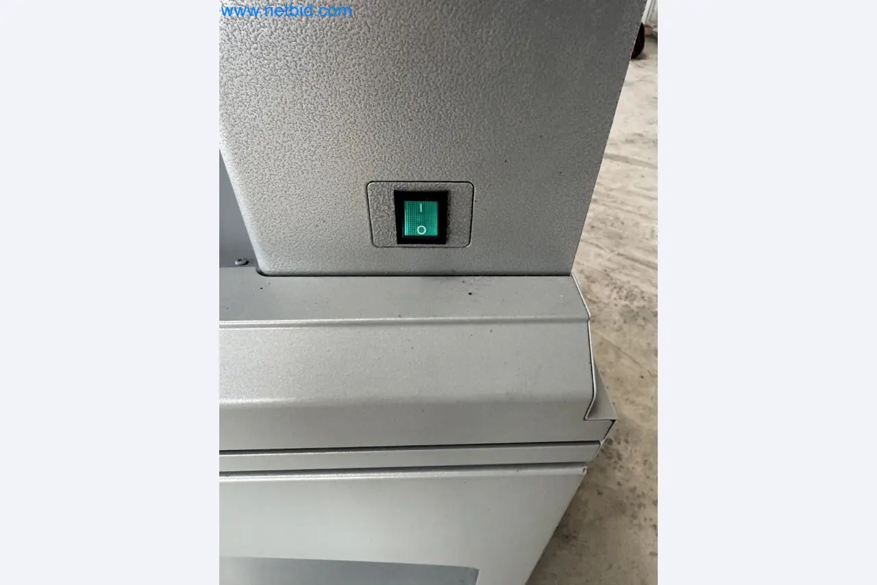 Modular embroidery machine system "melco EMT 16x"-12