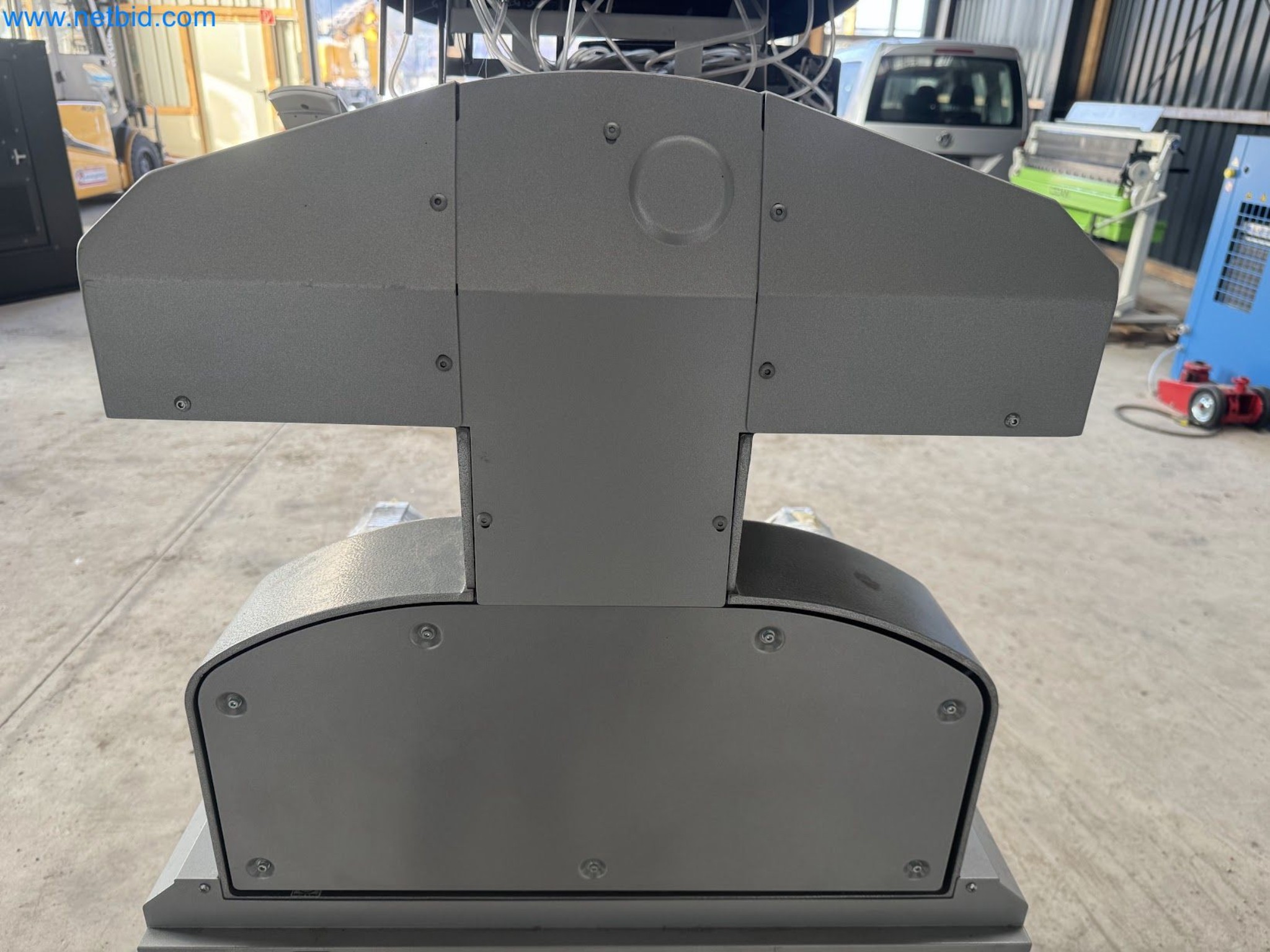 Modular embroidery machine system "melco EMT 16x"-15