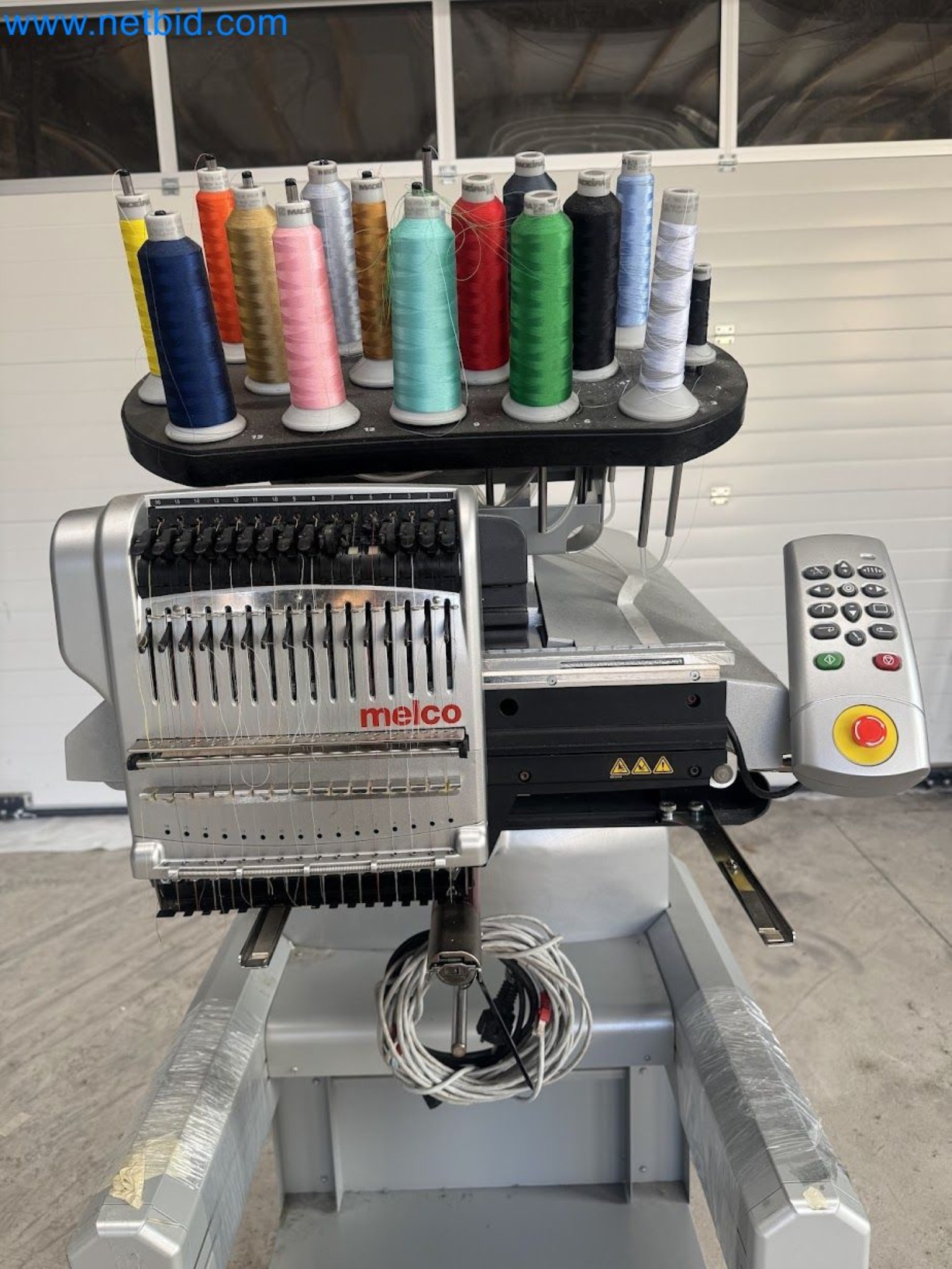 Modular embroidery machine system "melco EMT 16x"-17