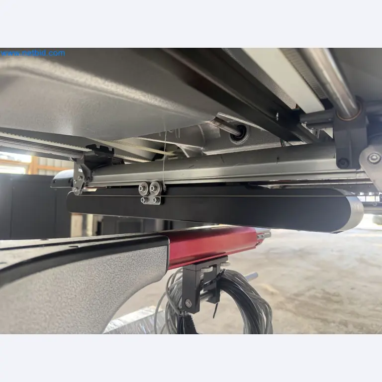 Modular embroidery machine system "melco EMT 16x"-9