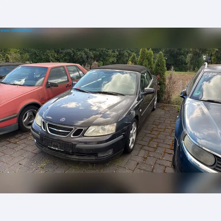 Passenger cars, electric cars, and automotive repair shop equipment at a Fiat dealership-2