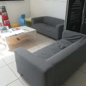 Visitor Seating Set