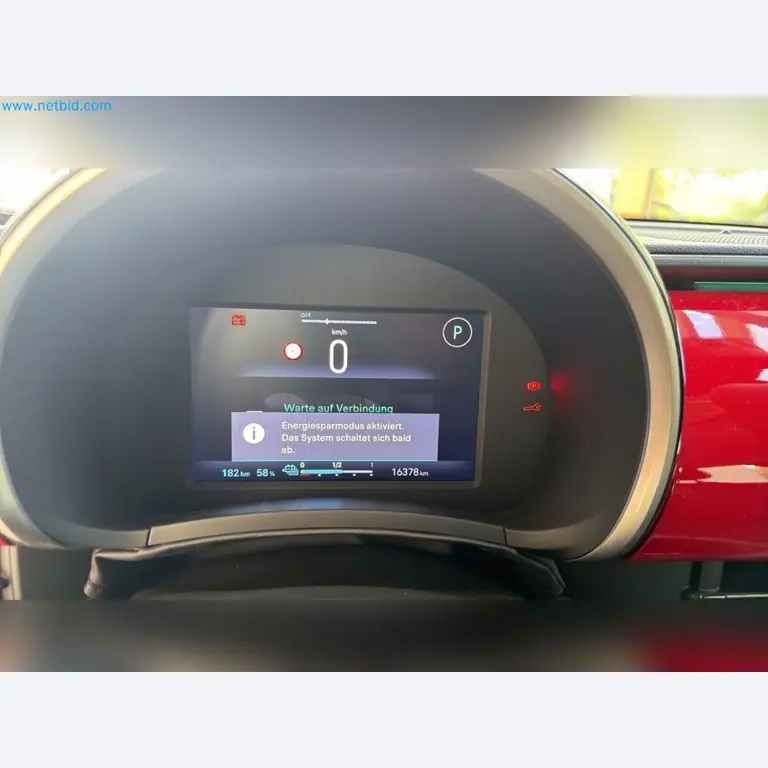 Passenger cars, electric cars, and automotive repair shop equipment at a Fiat dealership-6