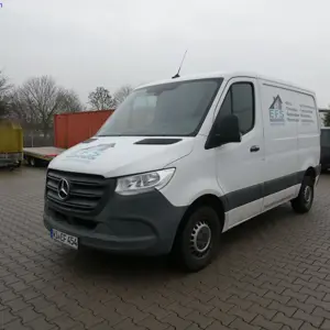 Transporter Mercedes Benz Sprinter 211 CDI FWD