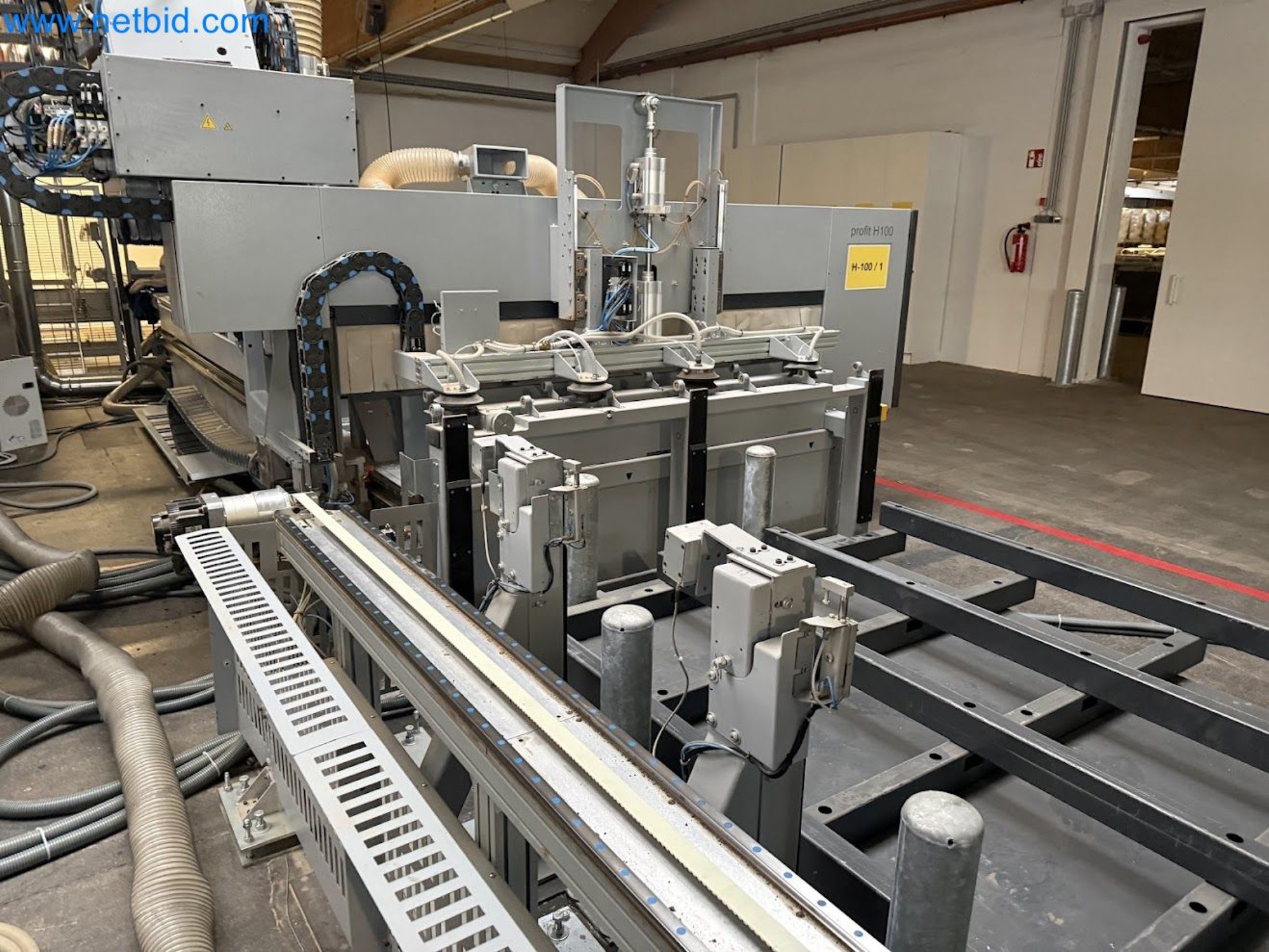 Nesting CNC machining centers FELDER FORMAT4 Profit H100 22.32 - High-performance technology for carpenters and joiners-16