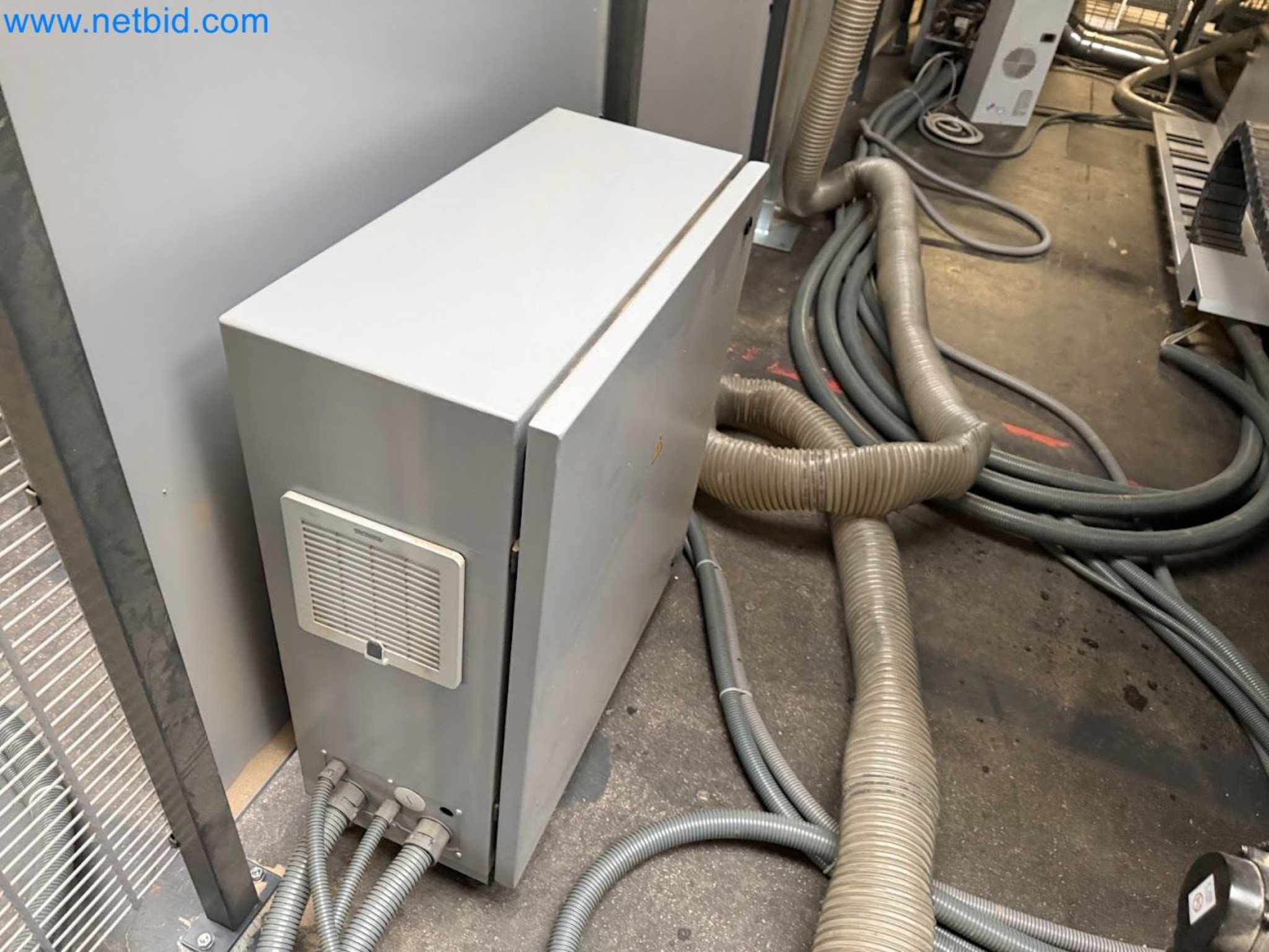 Nesting CNC machining centers FELDER FORMAT4 Profit H100 22.32 - High-performance technology for carpenters and joiners-18