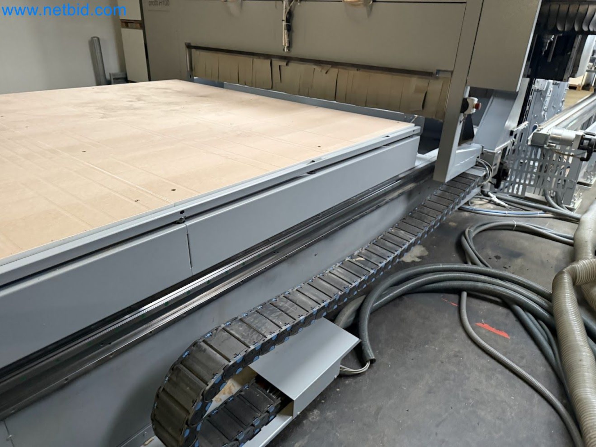 Nesting CNC machining centers FELDER FORMAT4 Profit H100 22.32 - High-performance technology for carpenters and joiners-20