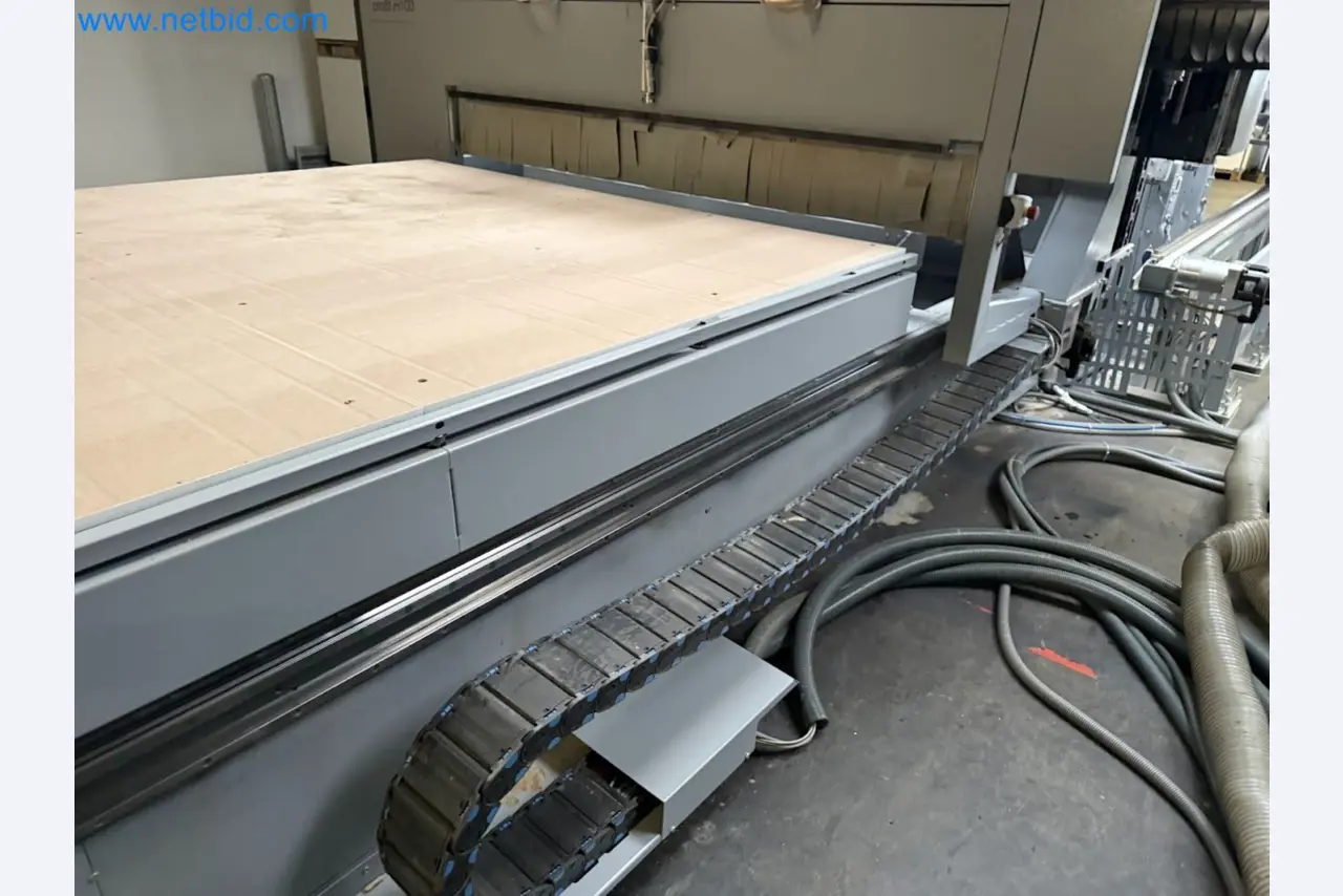 Nesting CNC machining centers FELDER FORMAT4 Profit H100 22.32 - High-performance technology for carpenters and joiners-20