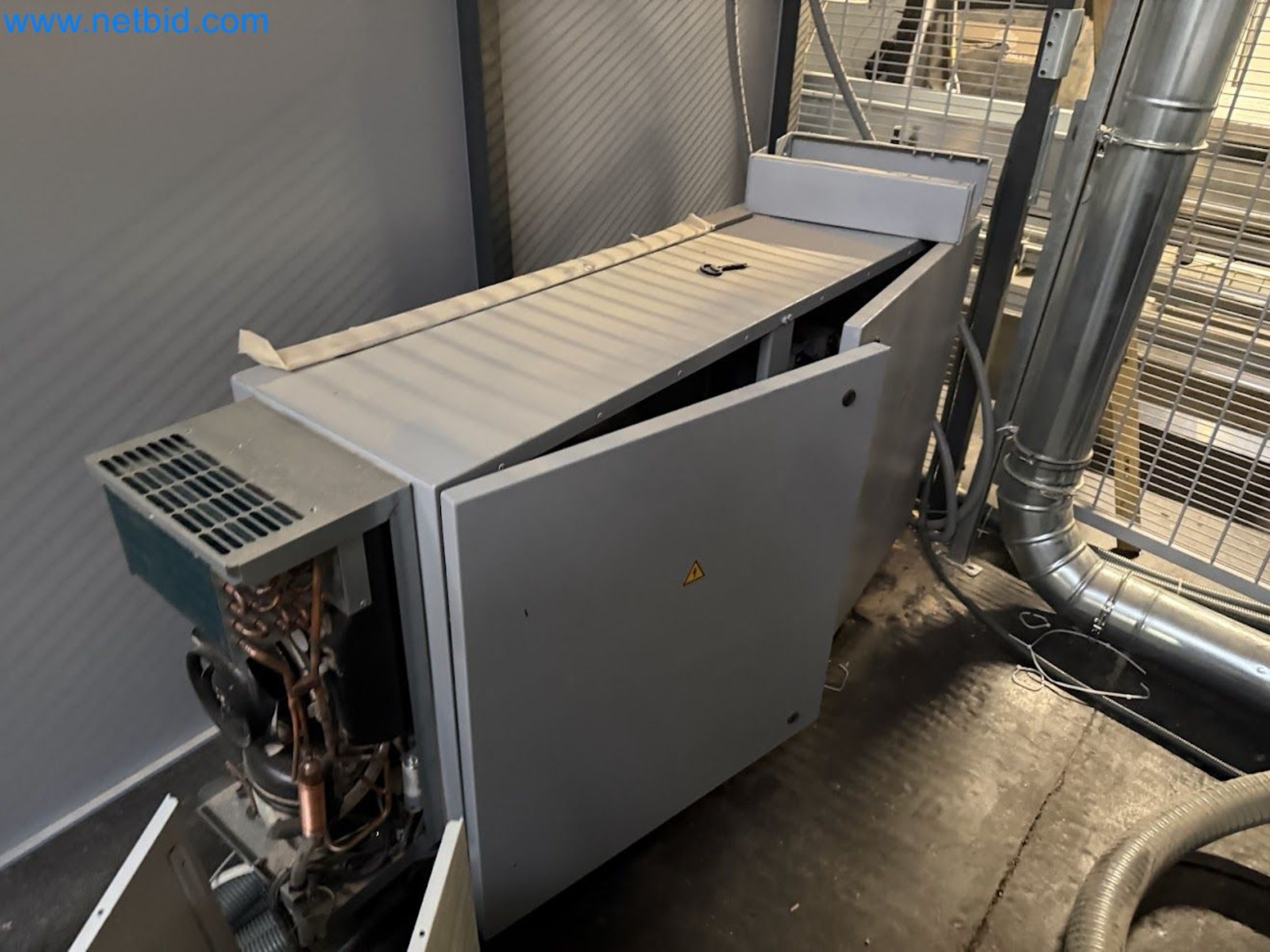 Nesting CNC machining centers FELDER FORMAT4 Profit H100 22.32 - High-performance technology for carpenters and joiners-21