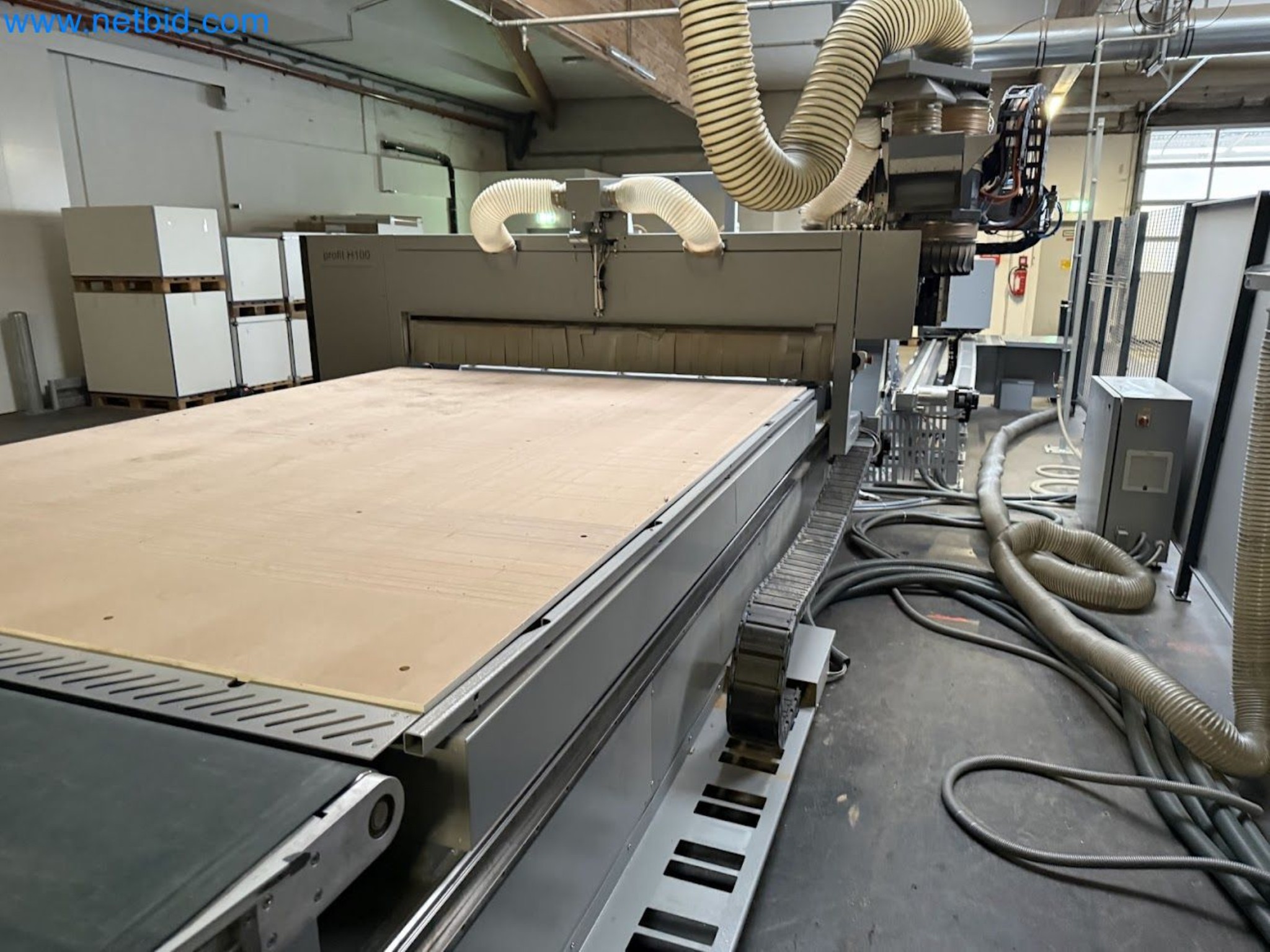 Nesting CNC machining centers FELDER FORMAT4 Profit H100 22.32 - High-performance technology for carpenters and joiners-23