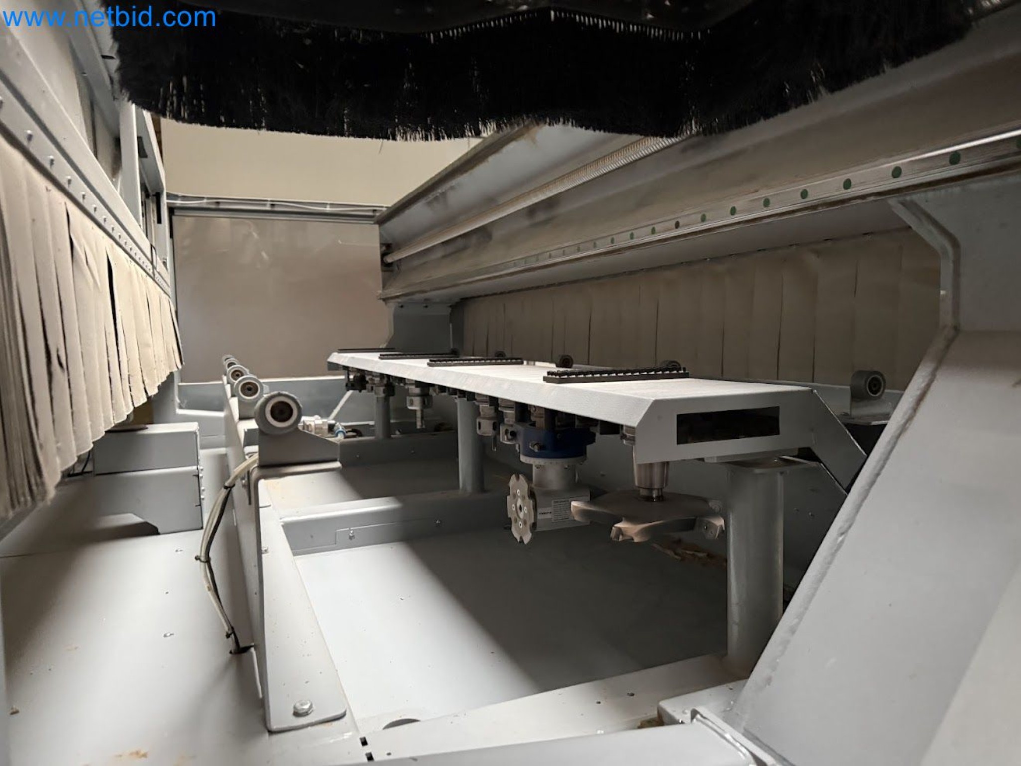 Nesting CNC machining centers FELDER FORMAT4 Profit H100 22.32 - High-performance technology for carpenters and joiners-24