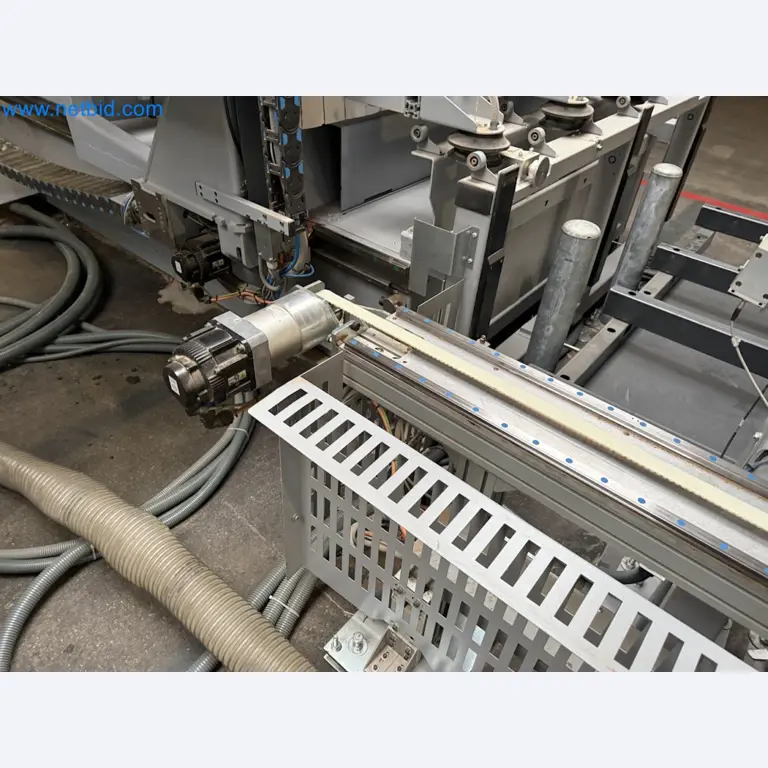 Nesting CNC machining centers FELDER FORMAT4 Profit H100 22.32 - High-performance technology for carpenters and joiners-26