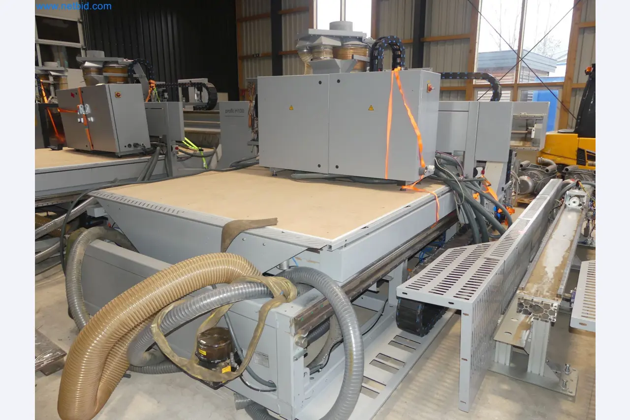 Nesting CNC machining centers FELDER FORMAT4 Profit H100 22.32 - High-performance technology for carpenters and joiners-31