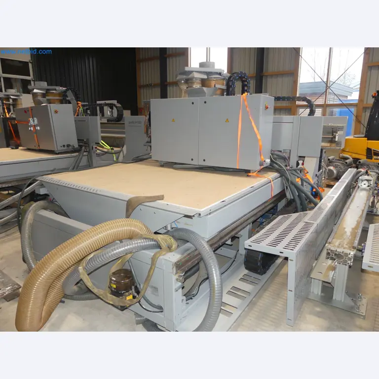 Nesting CNC machining centers FELDER FORMAT4 Profit H100 22.32 - High-performance technology for carpenters and joiners-31