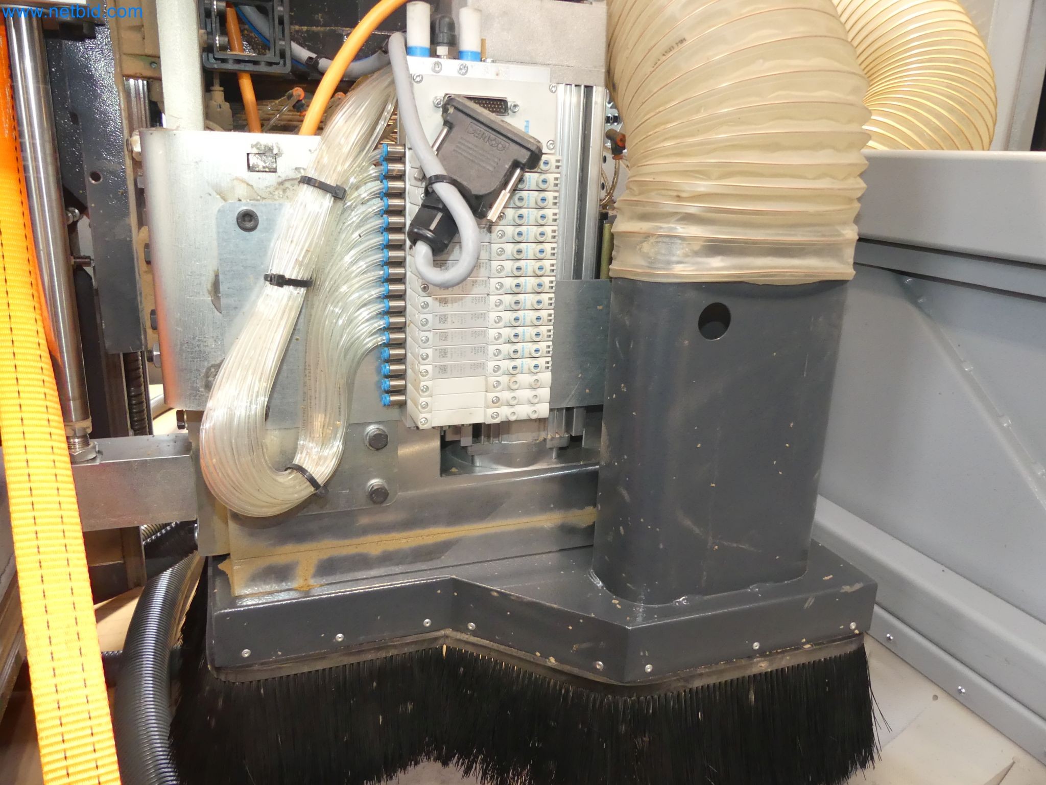 Nesting CNC machining centers FELDER FORMAT4 Profit H100 22.32 - High-performance technology for carpenters and joiners-38