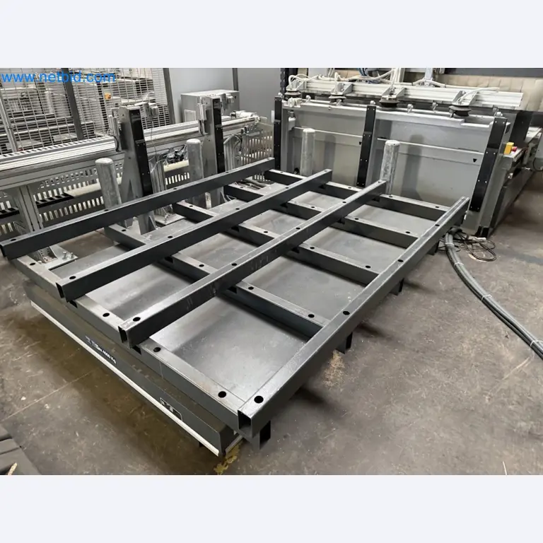 Nesting CNC machining centers FELDER FORMAT4 Profit H100 22.32 - High-performance technology for carpenters and joiners-3