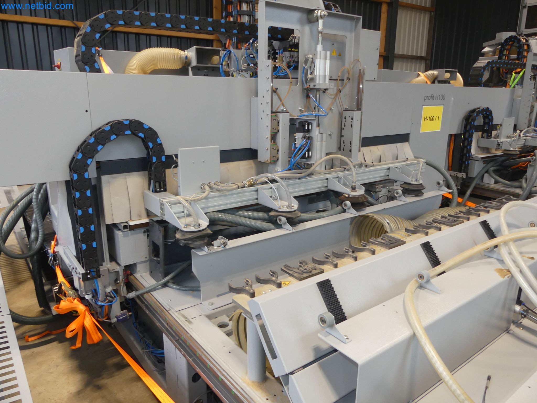 Nesting CNC machining centers FELDER FORMAT4 Profit H100 22.32 - High-performance technology for carpenters and joiners-42