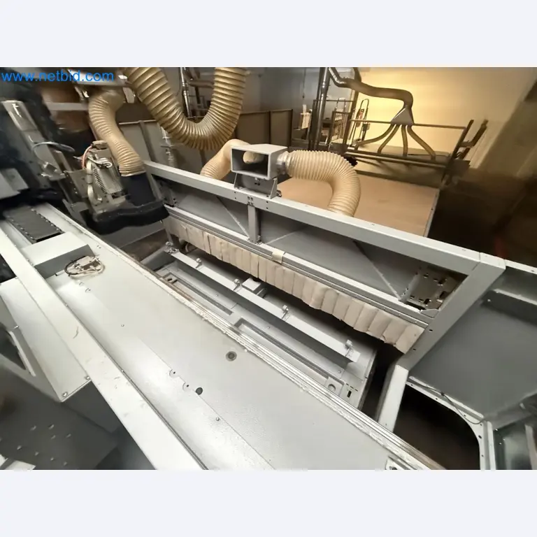 Nesting CNC machining centers FELDER FORMAT4 Profit H100 22.32 - High-performance technology for carpenters and joiners-6