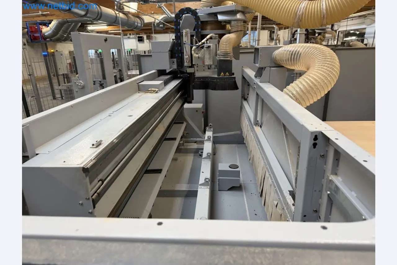 Nesting CNC machining centers FELDER FORMAT4 Profit H100 22.32 - High-performance technology for carpenters and joiners-11