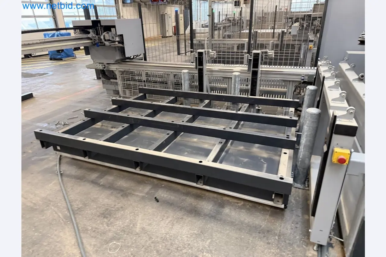 Nesting CNC machining centers FELDER FORMAT4 Profit H100 22.32 - High-performance technology for carpenters and joiners-12