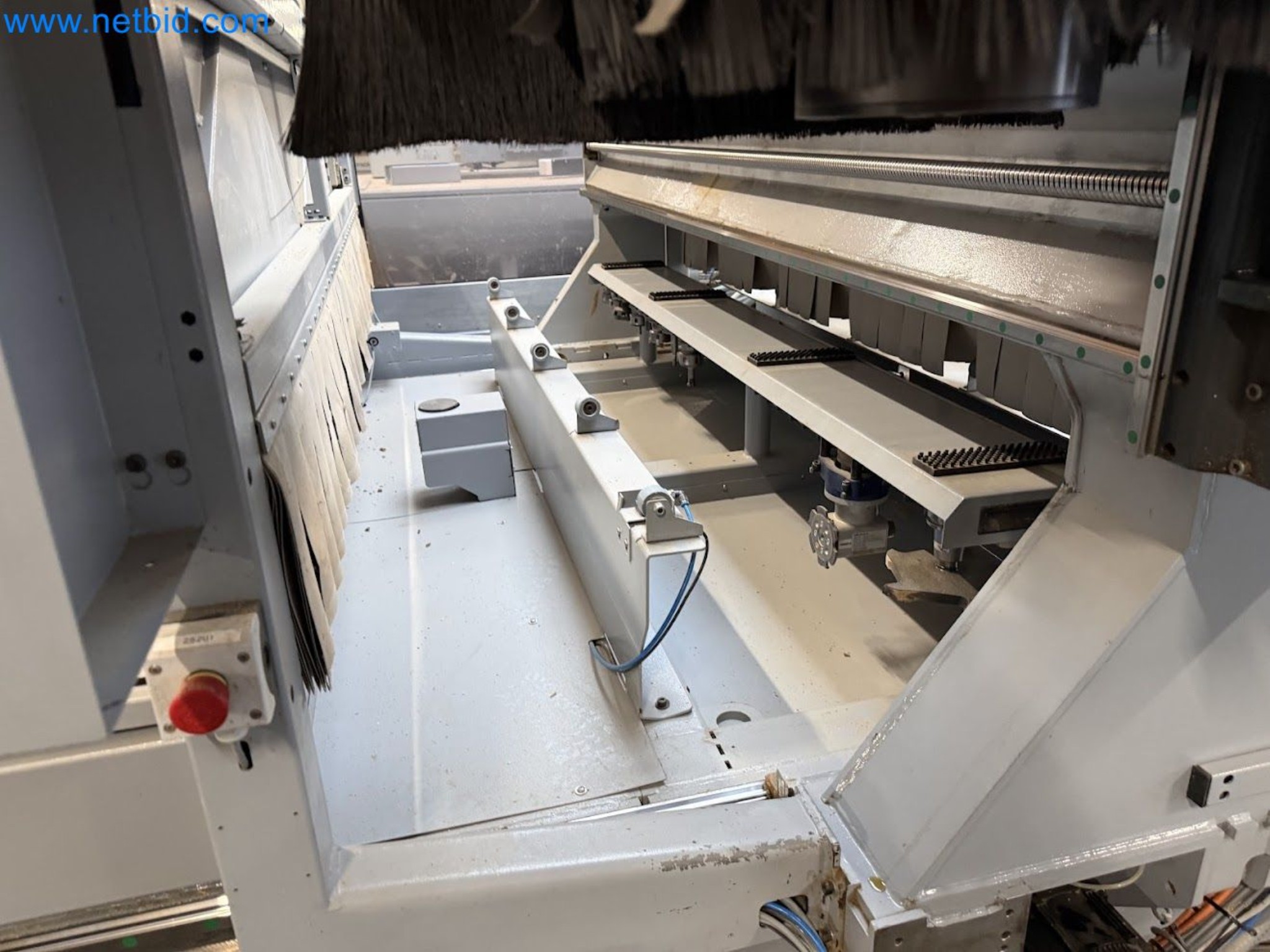 Nesting CNC machining centers FELDER FORMAT4 Profit H100 22.32 - High-performance technology for carpenters and joiners-13