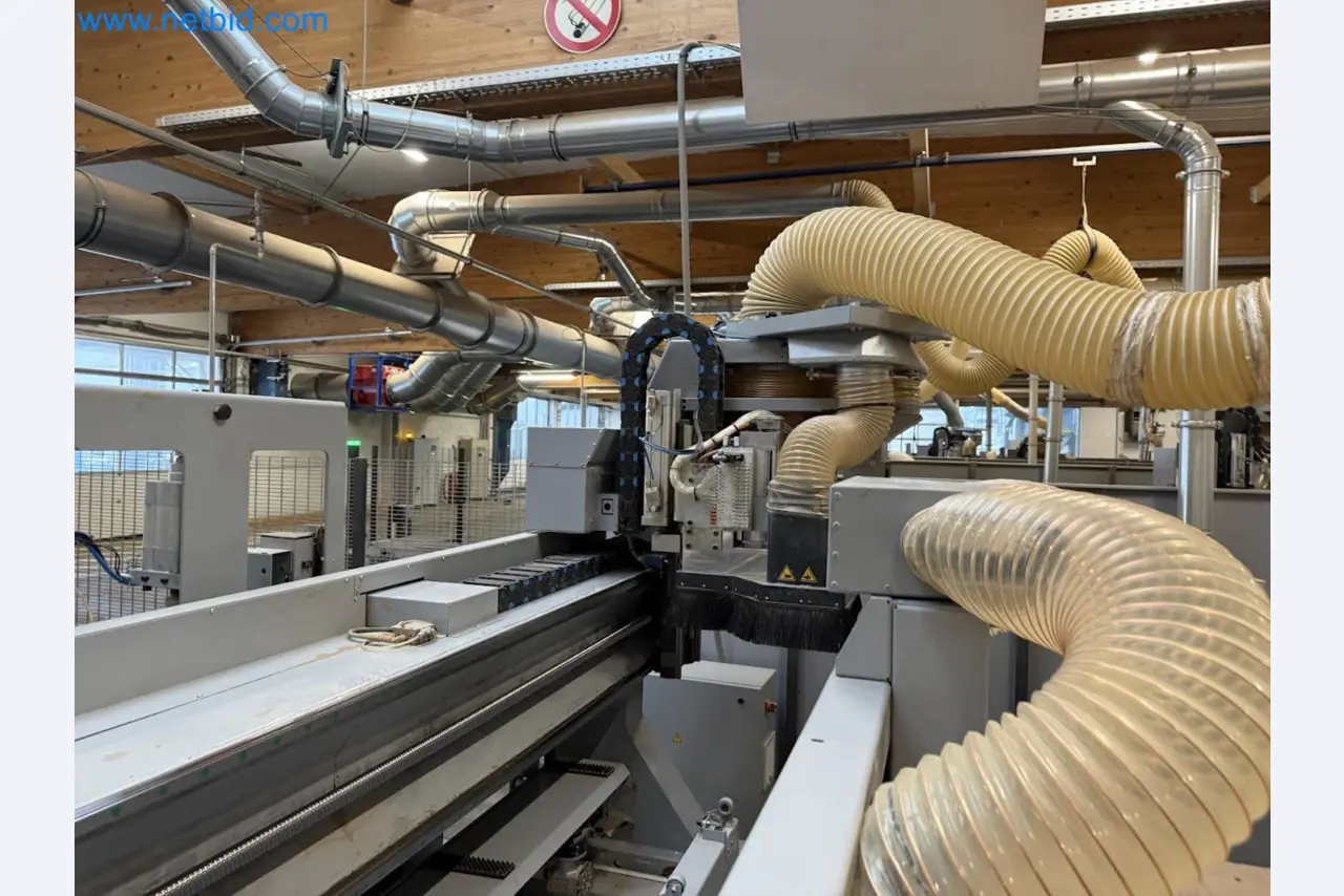 Nesting CNC machining centers FELDER FORMAT4 Profit H100 22.32 - High-performance technology for carpenters and joiners-21