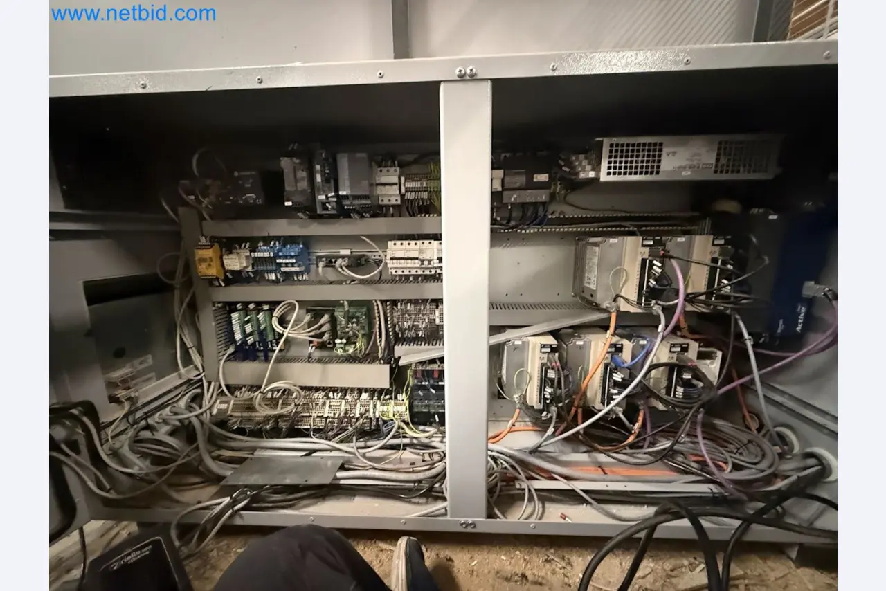 Nesting CNC machining centers FELDER FORMAT4 Profit H100 22.32 - High-performance technology for carpenters and joiners-28