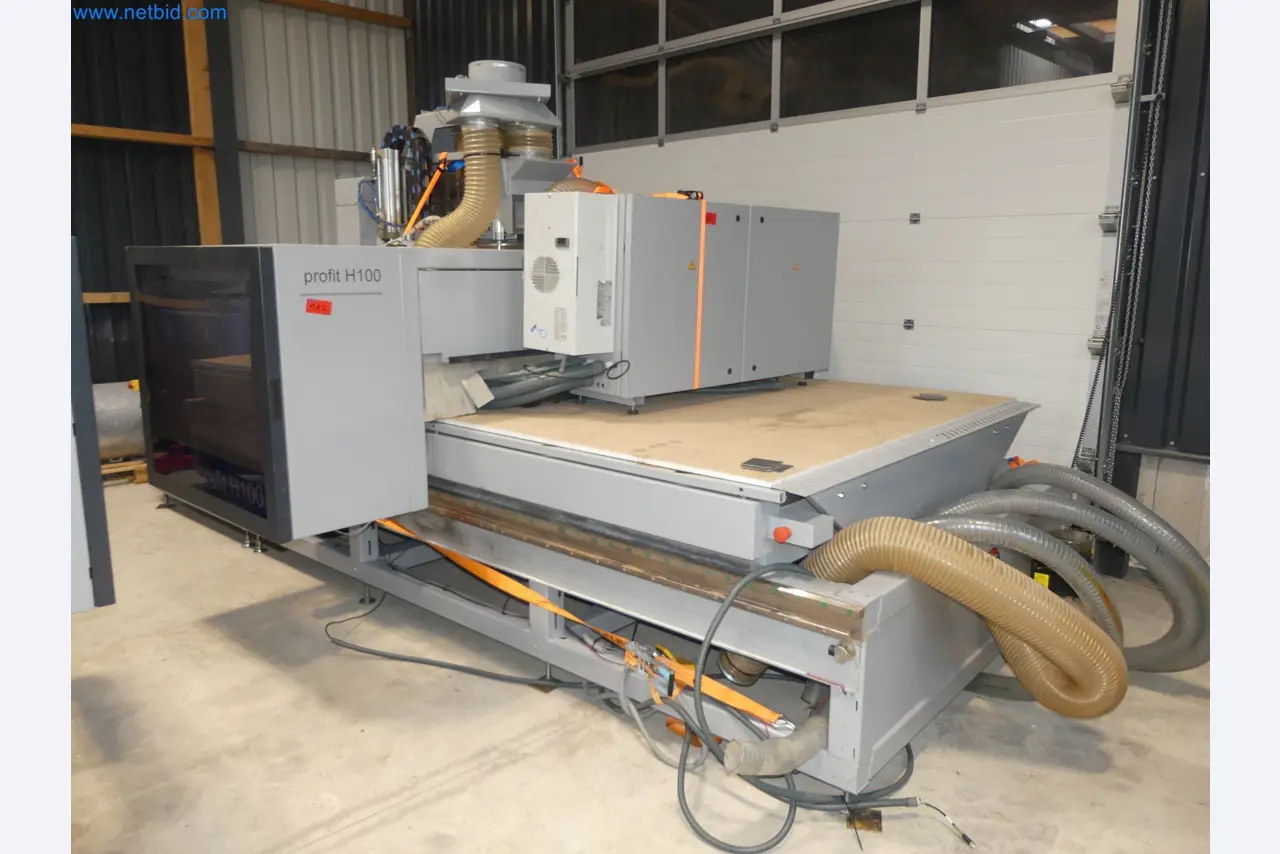 Nesting CNC machining centers FELDER FORMAT4 Profit H100 22.32 - High-performance technology for carpenters and joiners-33