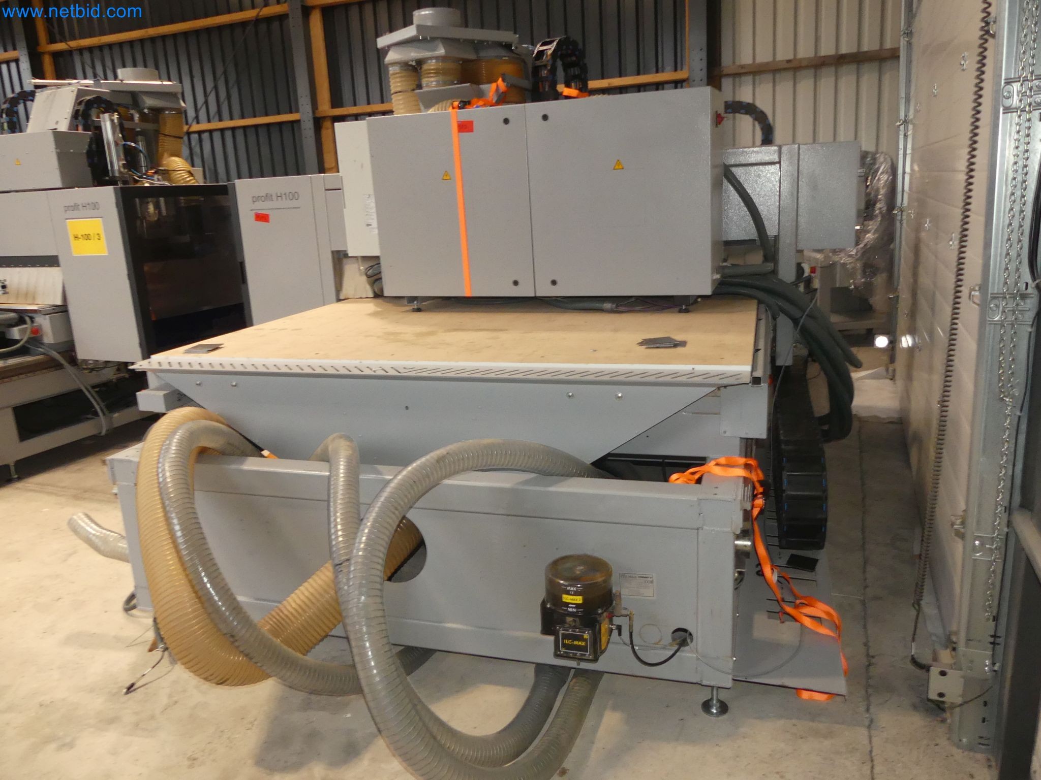 Nesting CNC machining centers FELDER FORMAT4 Profit H100 22.32 - High-performance technology for carpenters and joiners-37