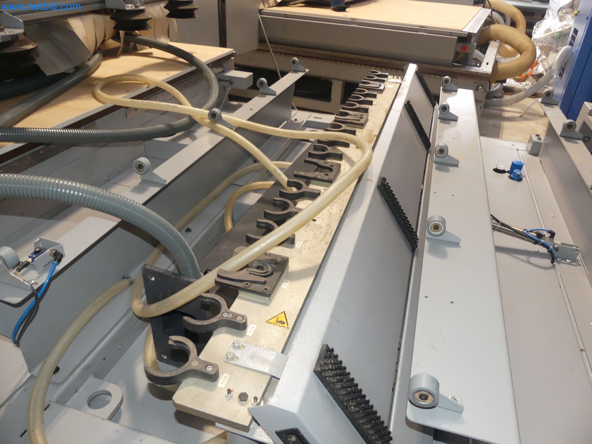 Nesting CNC machining centers FELDER FORMAT4 Profit H100 22.32 - High-performance technology for carpenters and joiners-42