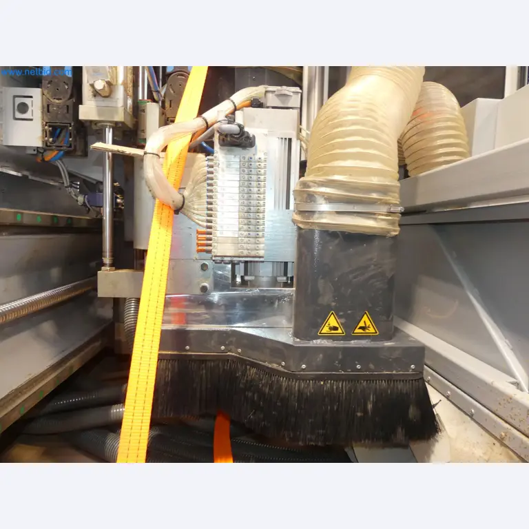 Nesting CNC machining centers FELDER FORMAT4 Profit H100 22.32 - High-performance technology for carpenters and joiners-48