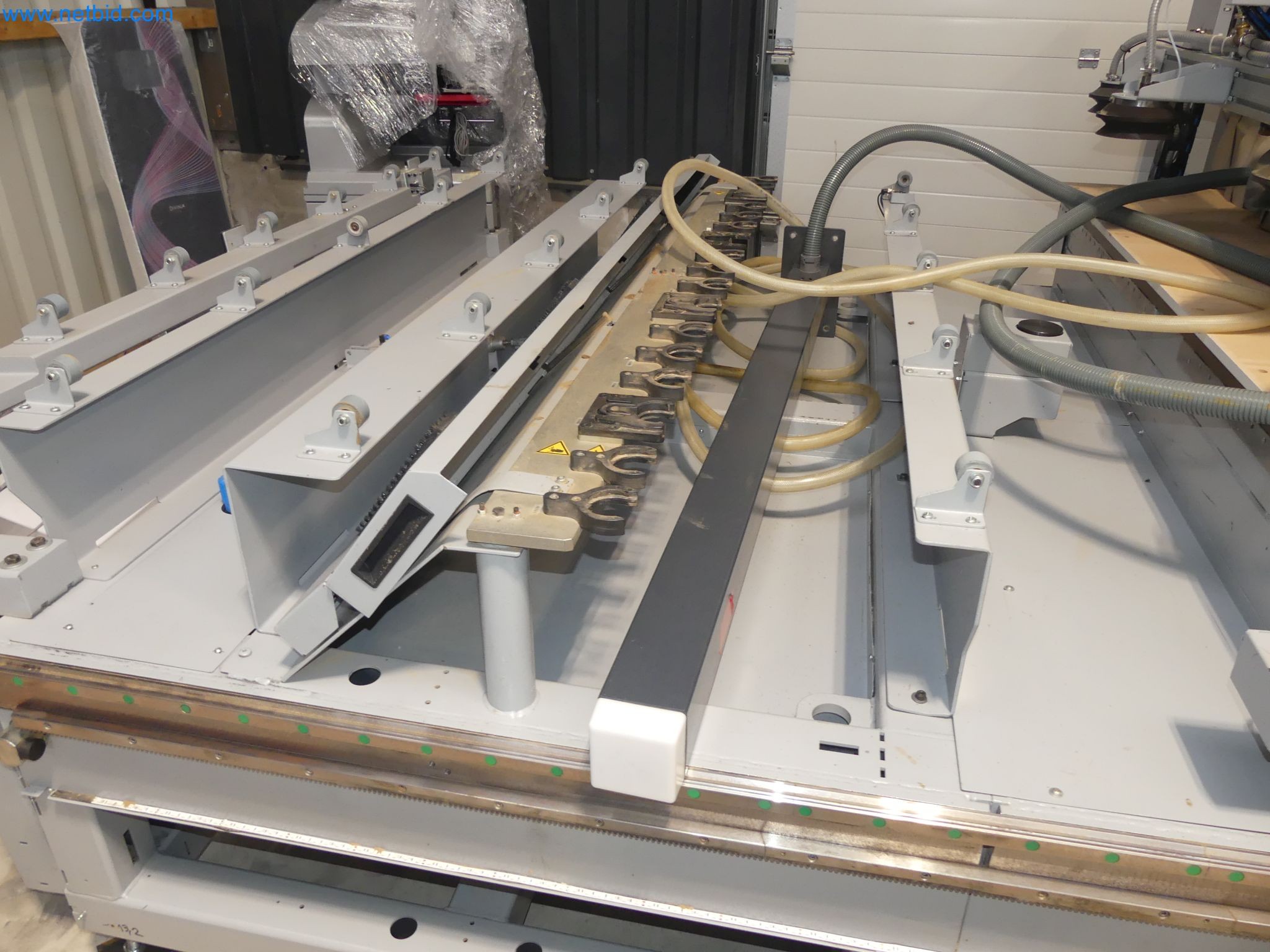 Nesting CNC machining centers FELDER FORMAT4 Profit H100 22.32 - High-performance technology for carpenters and joiners-52