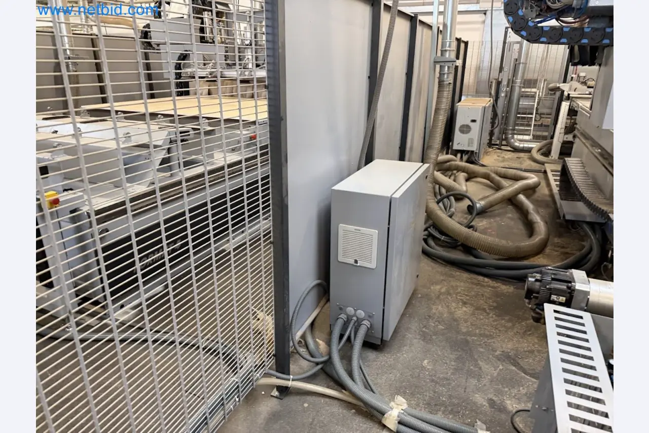 Nesting CNC machining centers FELDER FORMAT4 Profit H100 22.32 - High-performance technology for carpenters and joiners-68