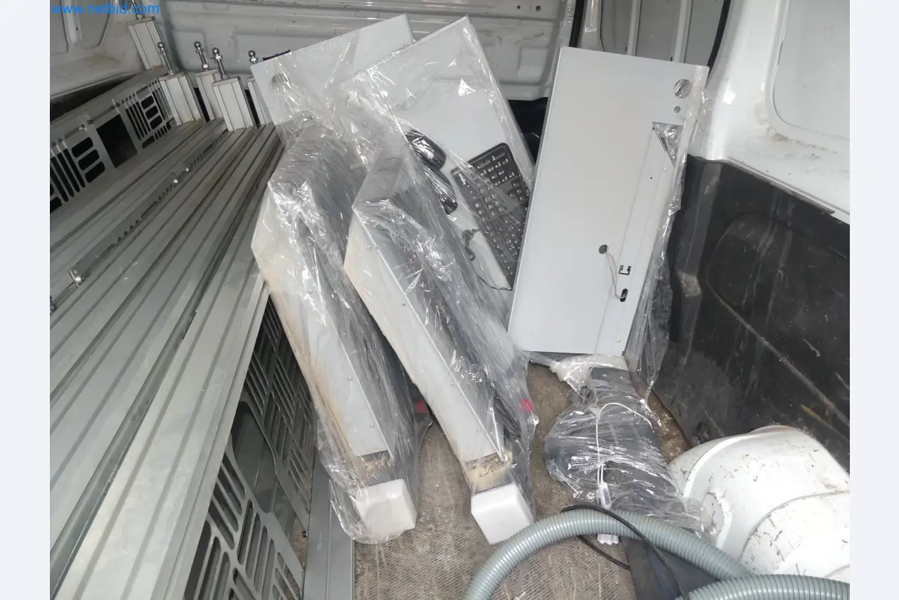 Nesting CNC machining centers FELDER FORMAT4 Profit H100 22.32 - High-performance technology for carpenters and joiners-77