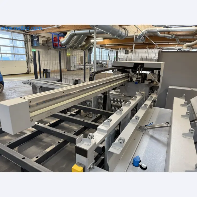 Nesting CNC machining centers FELDER FORMAT4 Profit H100 22.32 - High-performance technology for carpenters and joiners-13