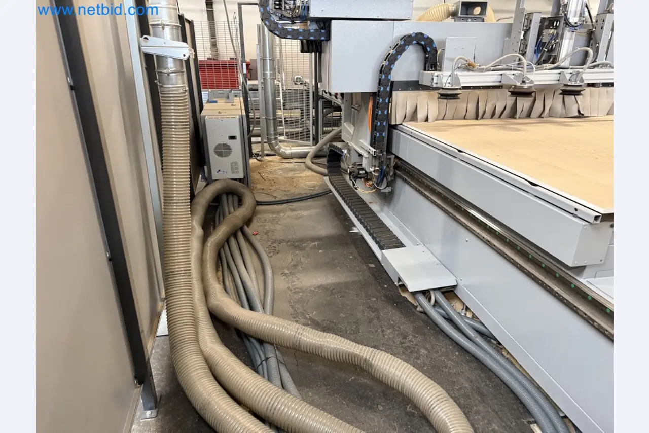 Nesting CNC machining centers FELDER FORMAT4 Profit H100 22.32 - High-performance technology for carpenters and joiners-26