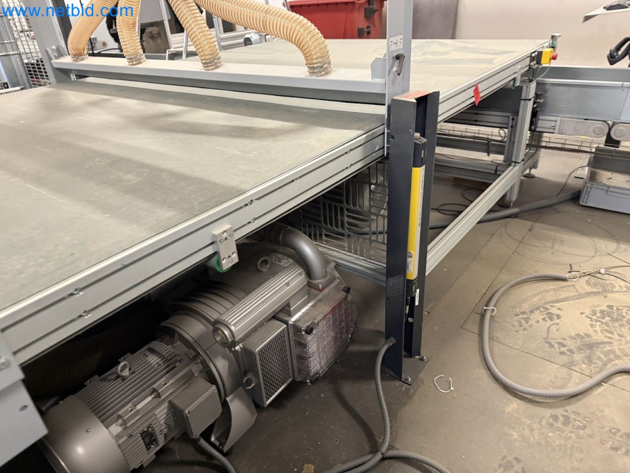 Nesting CNC machining centers FELDER FORMAT4 Profit H100 22.32 - High-performance technology for carpenters and joiners-36