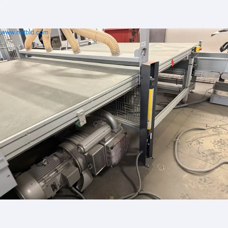 Nesting CNC machining centers FELDER FORMAT4 Profit H100 22.32 - High-performance technology for carpenters and joiners-36