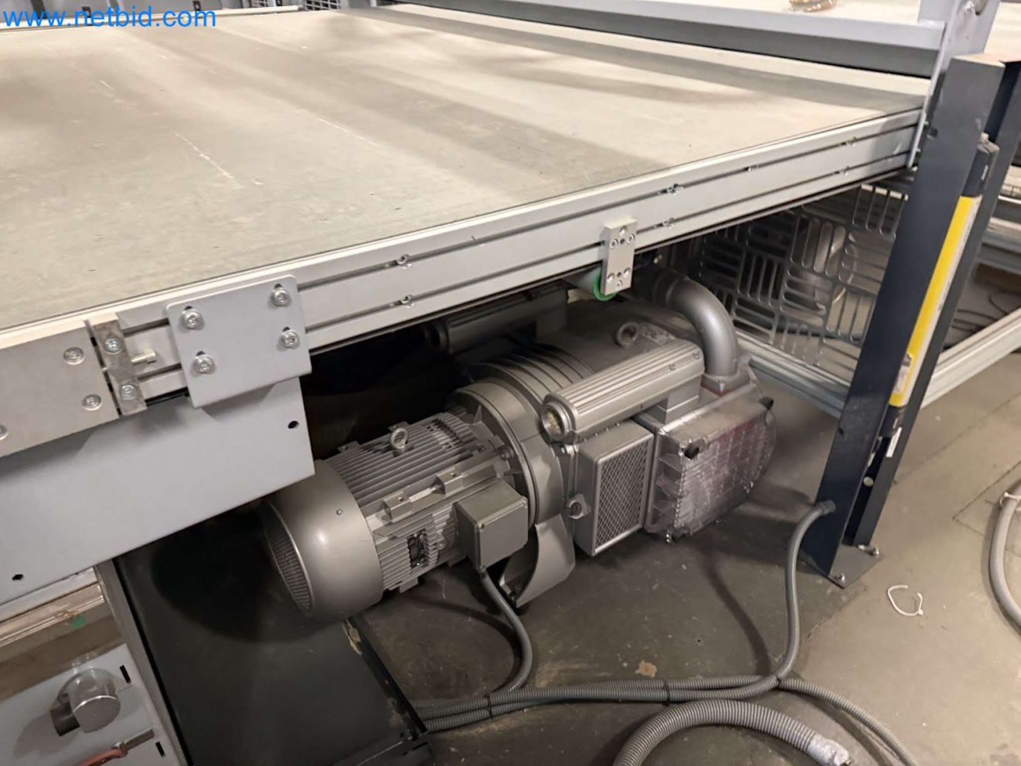 Nesting CNC machining centers FELDER FORMAT4 Profit H100 22.32 - High-performance technology for carpenters and joiners-37