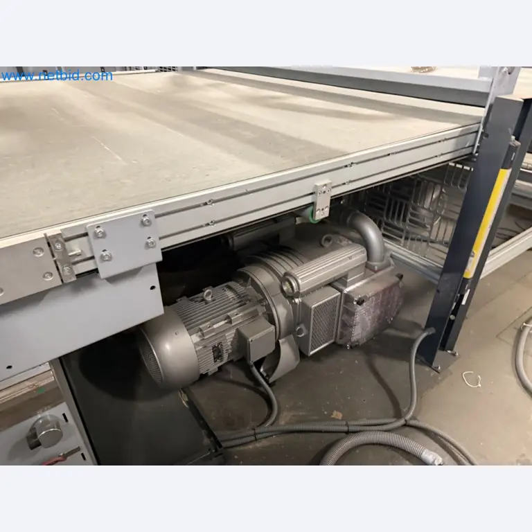 Nesting CNC machining centers FELDER FORMAT4 Profit H100 22.32 - High-performance technology for carpenters and joiners-37